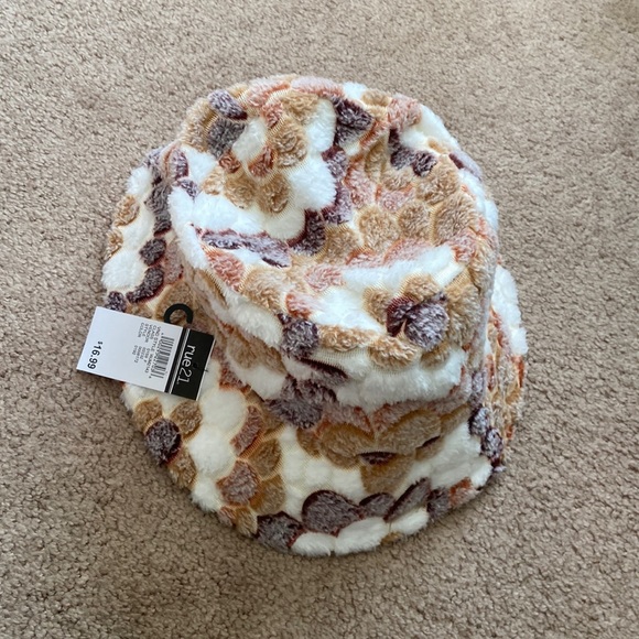 NWT Rue 21 Bucket Hat Floral Browns Cream Chocolate Colors Hippie Retro - Picture 1 of 6